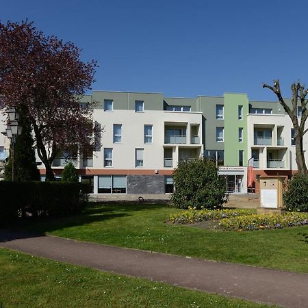 Aparthotel Domitys La Rose du Beffroi à Maizières-lès-Metz Extérieur photo