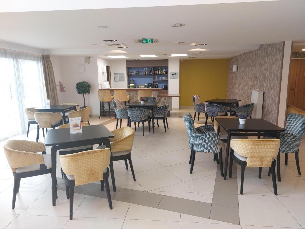 Aparthotel Domitys La Rose du Beffroi à Maizières-lès-Metz Extérieur photo